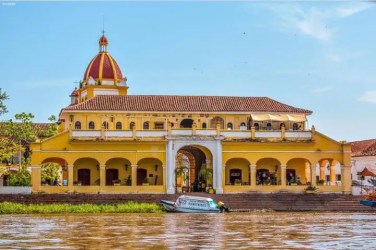 Del mar a la Sierra Macondo Real