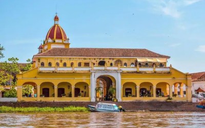 Del mar a la Sierra Macondo Real